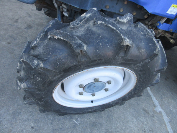 イセキ 24馬力 トラクター TH24-B06