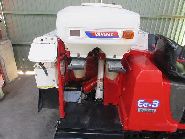 ヤンマー 2条刈り コンバイン Ee-3