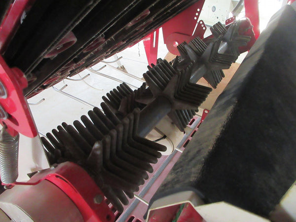 ササキ ハーベスター  にんにく収穫機 HN402C