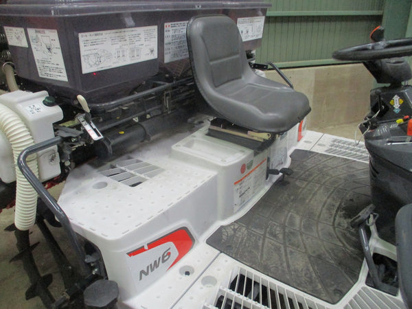 クボタ 6条植え田植え機 NW6-F