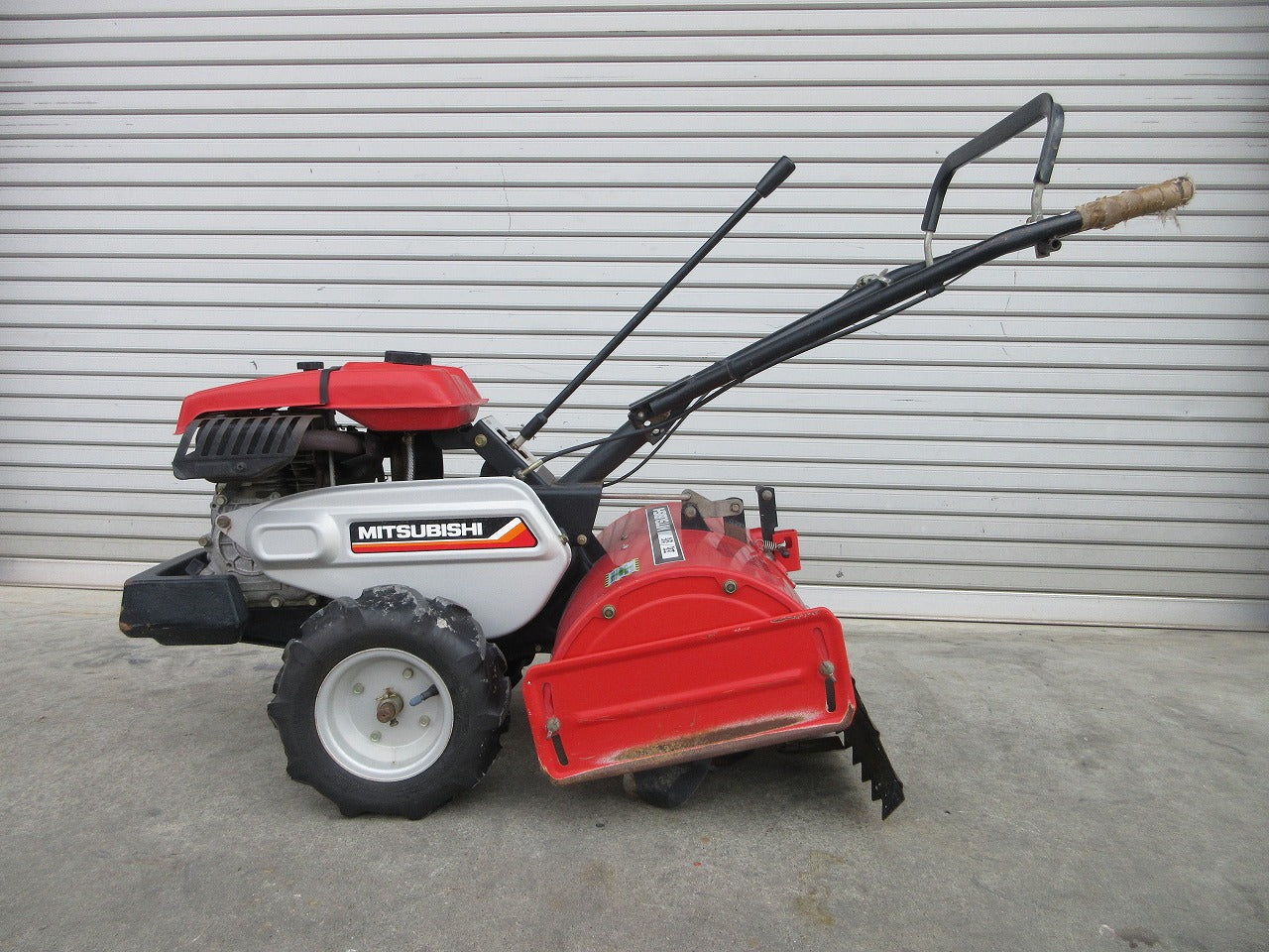 耕耘機 Mitsubishi MMR50 ガソリンエンジン