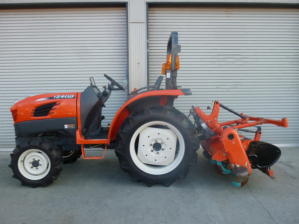 クボタ 24馬力 トラクター T240D