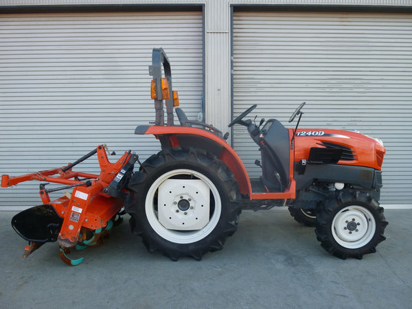 クボタ 24馬力 トラクター T240D